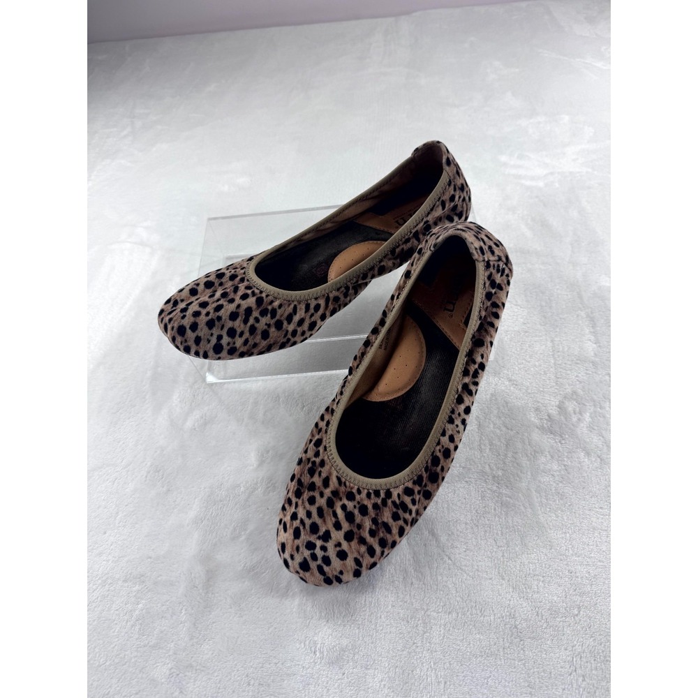 BORN Julianne Flats Shoes Women's 9.5M Brown Black Leopard Print Slip-On Low Top